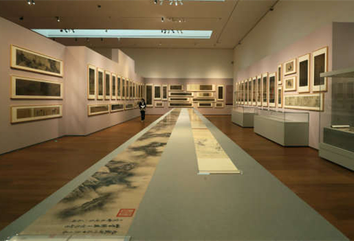 Exhibition highlights ancient Chinese paintings