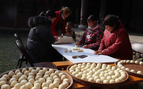 Aroma of Spring Festival in Lishui: Nanxiang steamed bread