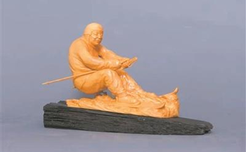 Artisan creates boxwood carvings for Winter Olympics