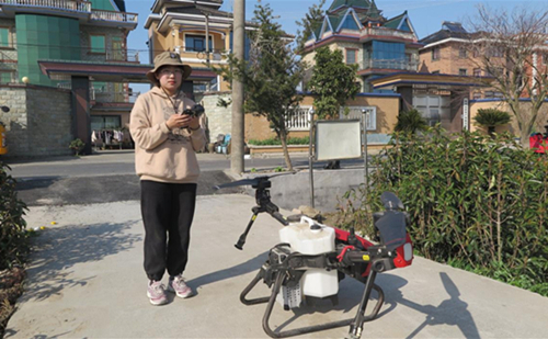 Farm drone promotes agricultural digitalization in Zhejiang