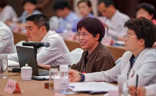 15th CPC Zhejiang Provincial Congress delegates deliberate report