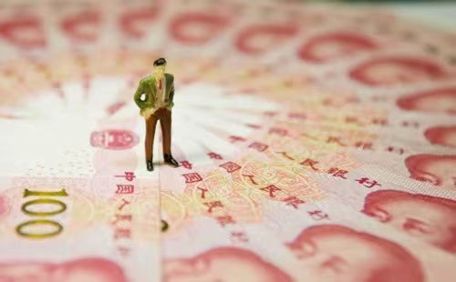 China to advance RMB internationalization
