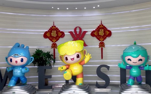Asian Games mascots get silky