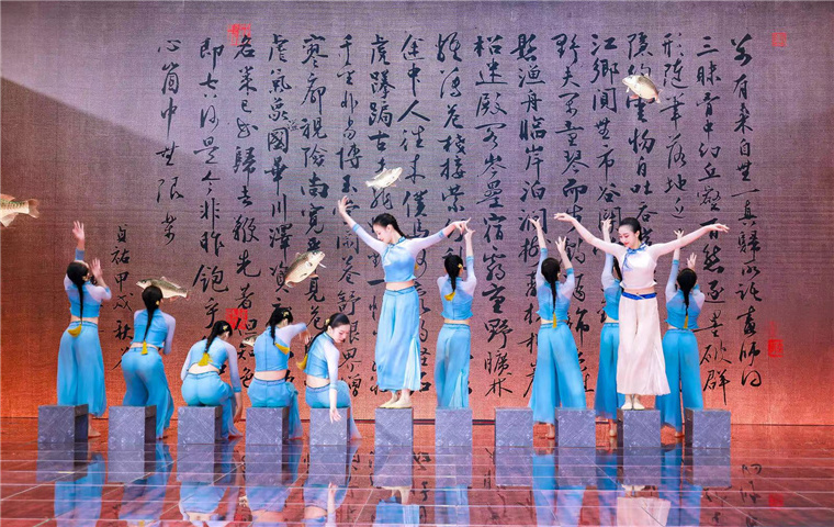 Zhejiang shines at cultural expo in Shenzhen