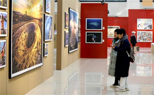 First Zhejiang Industrial Photography Exhibition debuts in Hangzhou