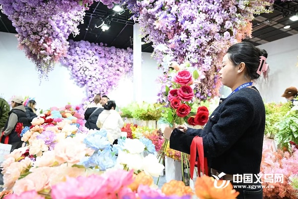 Yiwu's premier post-Spring Festival exhibition draws national attention