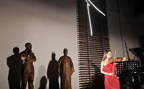 Statues of Lu Xun and Kazantzakis unveiled on Crete Island