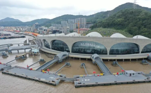 Zhoushan's new passenger terminal offers five routes for National Day