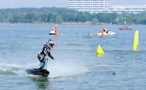 National Electric Surfing Championship makes a splash in Jinhua