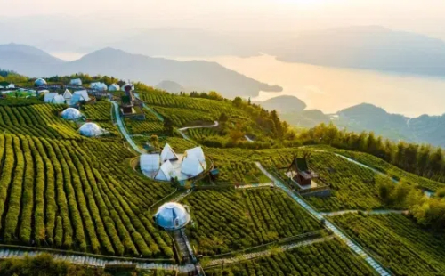 Sky City in Taizhou: A camping haven amid ethereal beauty