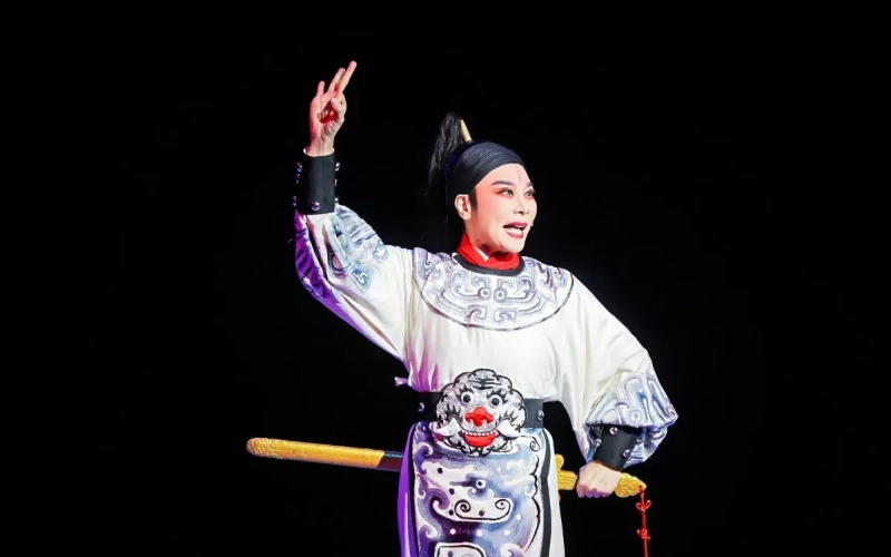 Zhou Xinfang Opera Season kicks off in Ningbo