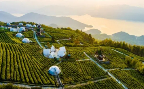 Sky City in Taizhou: A camping haven amid ethereal beauty