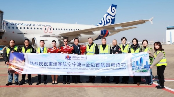 Ningbo's first direct flight to Phnom Penh launched