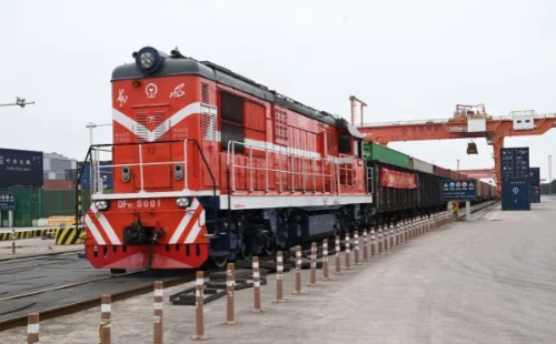 Yiwu-Ningbo-Zhoushan Port sea-rail service achieves 1m TEUs