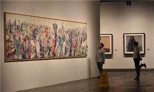 Paintings depicting Zhejiang natives on display