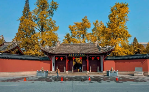 Confucian Ancestral Temple glitters once more