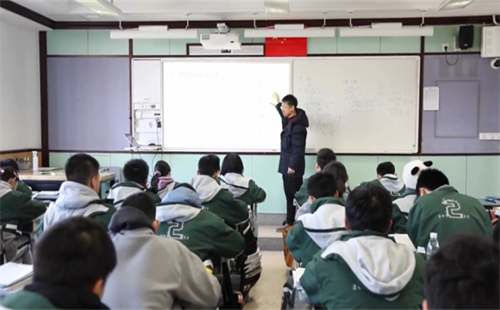 Zhejiang raises education quality of middle schools in island and mountainous areas