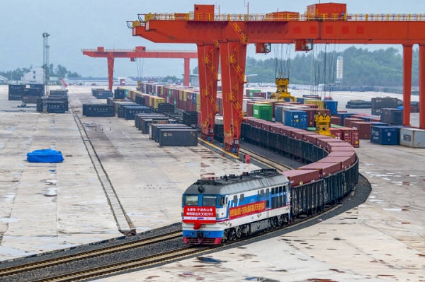 Yongkang operates sea-rail transportation route daily