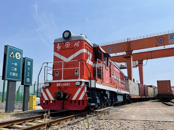 Yiwu operates 1,000 Yiwu-Xinjiang-Europe freight trains in 2022