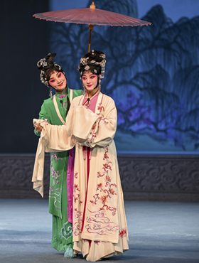 Wuju Opera staged at intl event