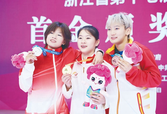 Jinhua athlete wins first gold medal at 17th Provincial Games