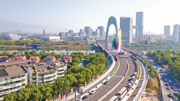 Jinwu Bridge opens to traffic