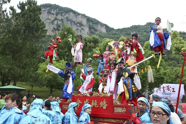 Get a taste of Pujiang's folk culture