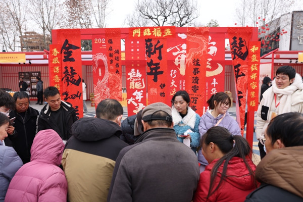 Jinhua hosts cultural temple fair