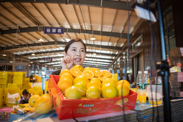 China's online retail sales up 11.5% in January-April period