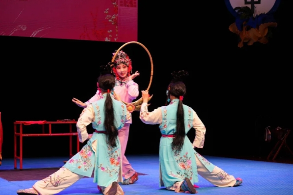 Jinhua's Wuju Opera thrills audiences in Barbados