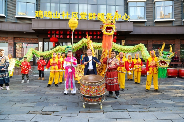 Expats, locals celebrate Lantern Festival in Jinhua