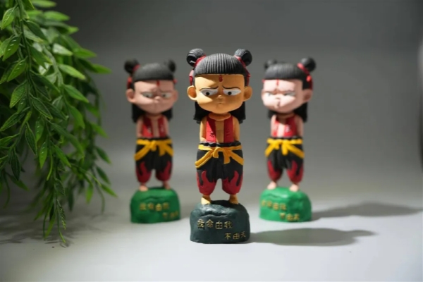 Popular characters meet woodcarvings in Jinhua