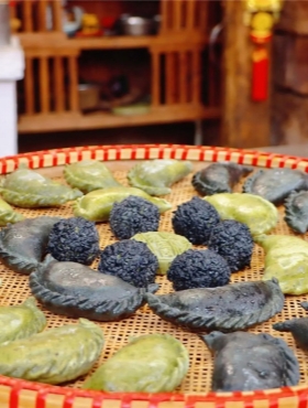 Innovation meets tradition: Delectable wumi qingmingguo in Jinhua