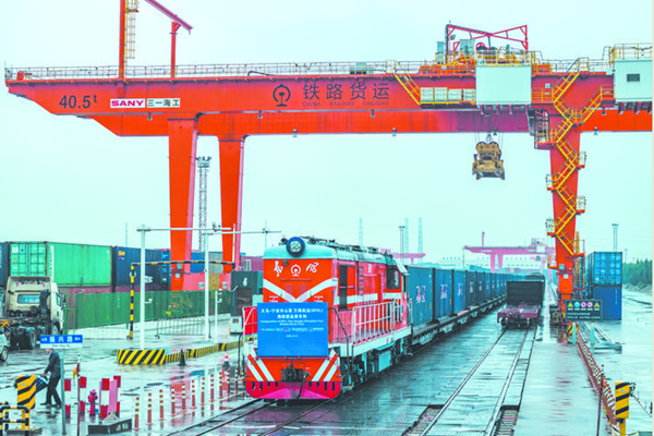 Yiwu launches new rail-sea intermodal weekly train
