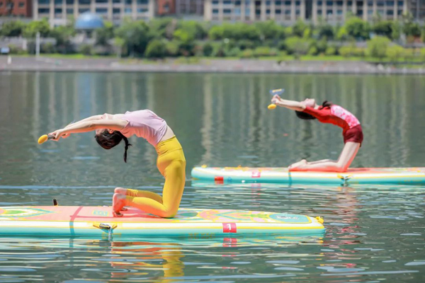 pabble board yoga.jpg