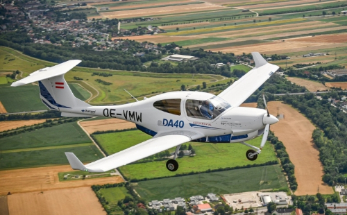 Shaoxing enterprise's electric aircraft takes trial flight in Austria