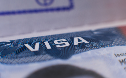 Chinese embassies abroad to temporarily reduce visa fees