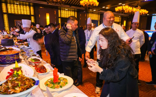 Regional cuisine development conference held in Shaoxing