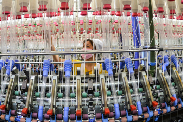 Textile heartland gets back to work