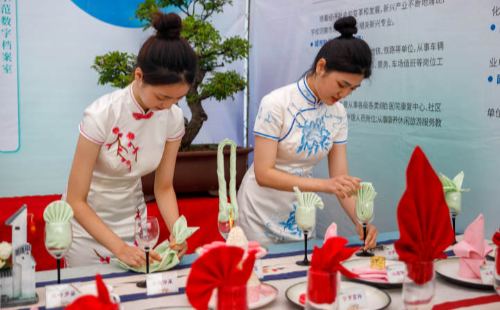 Exhibition highlights Shaoxing's vocational education