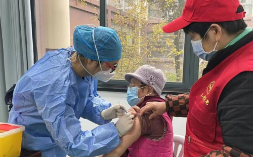 Nearly 100,000 people in Shaoxing receive second booster shots