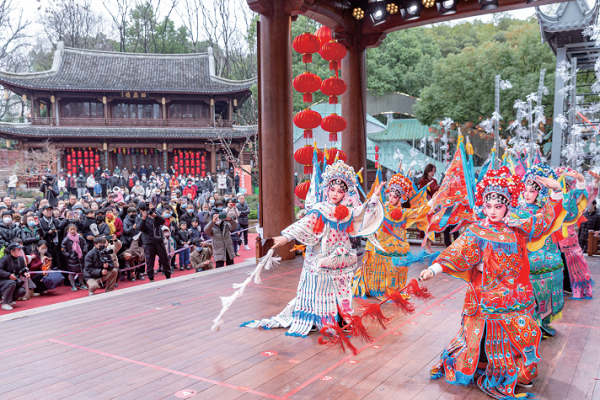 Wenzhou promotes oldest Chinese opera to the world
