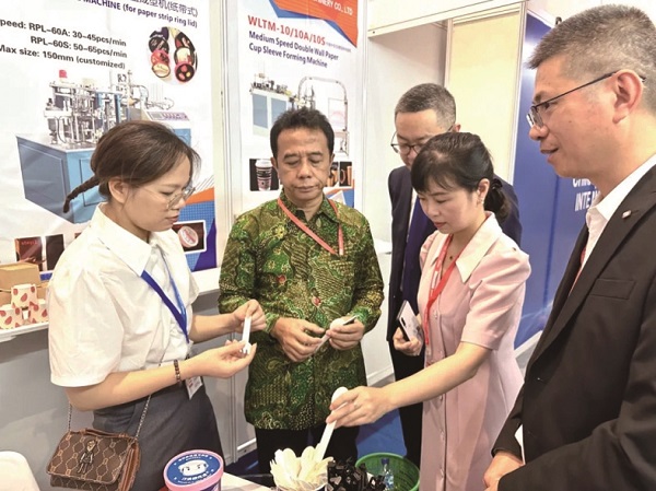Wenzhou holds first exhibition in Indonesia
