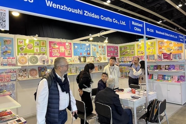 Wenzhou enterprises win big at Hong Kong toy fair