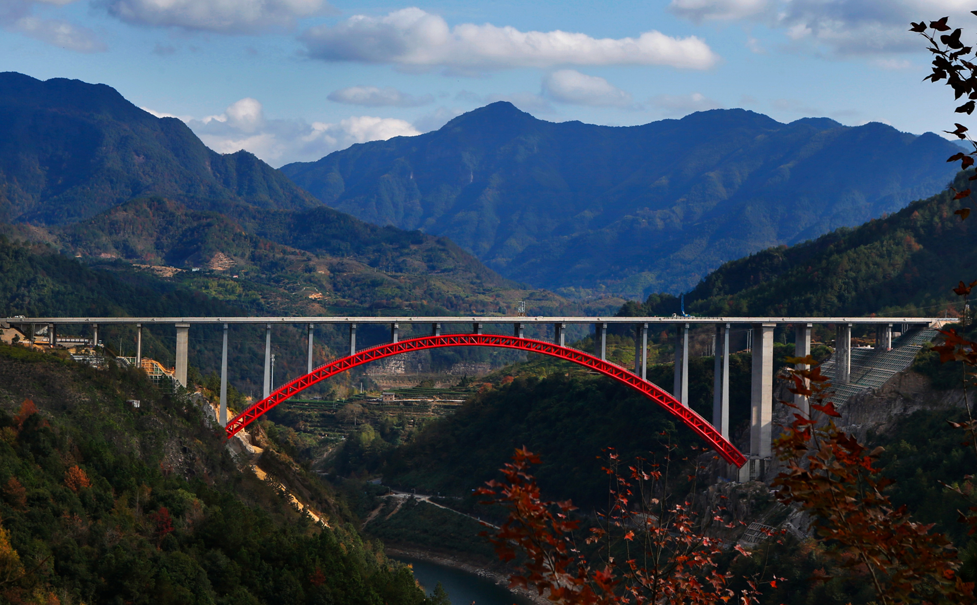  All Zhejiang counties to be connected to highway networks soon 