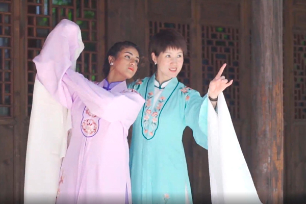 'Meet China' series: The Three Minutes I Spent with Ouju Opera