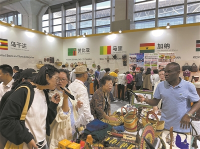 The 10th Wenzhou Cultural and Creative Industries Fair wraps up with success