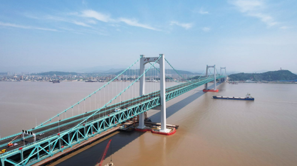 Oujiang North Estuary Bridge opens to traffic