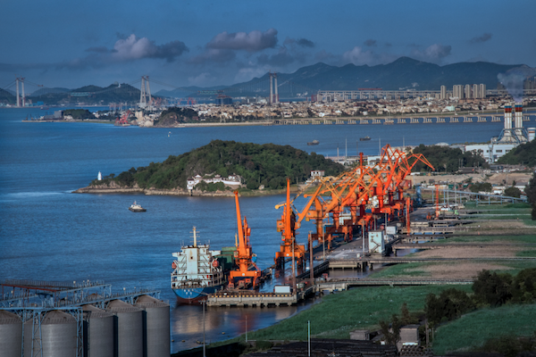 Wenzhou Port starts the year with a surge in cargo throughput