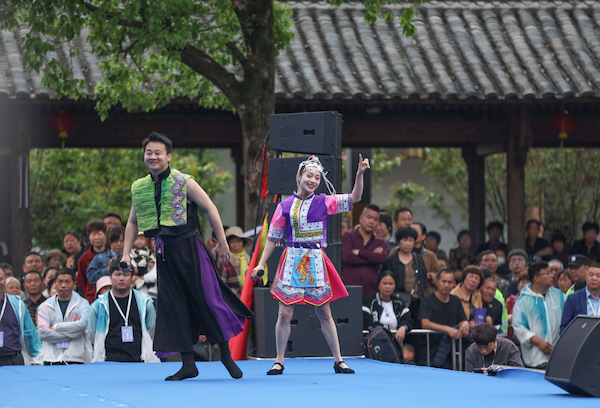 Wenzhou Taishun hosts Sanyuesan Festival